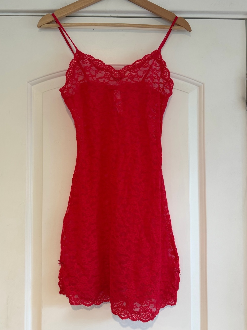 Victoria’s Secret Lace Slip Bright Red - XS